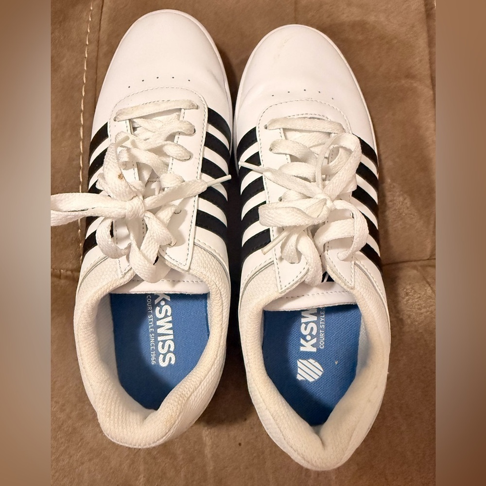 K-Swiss White and Black Athletic Shoes - Picture 2 of 3